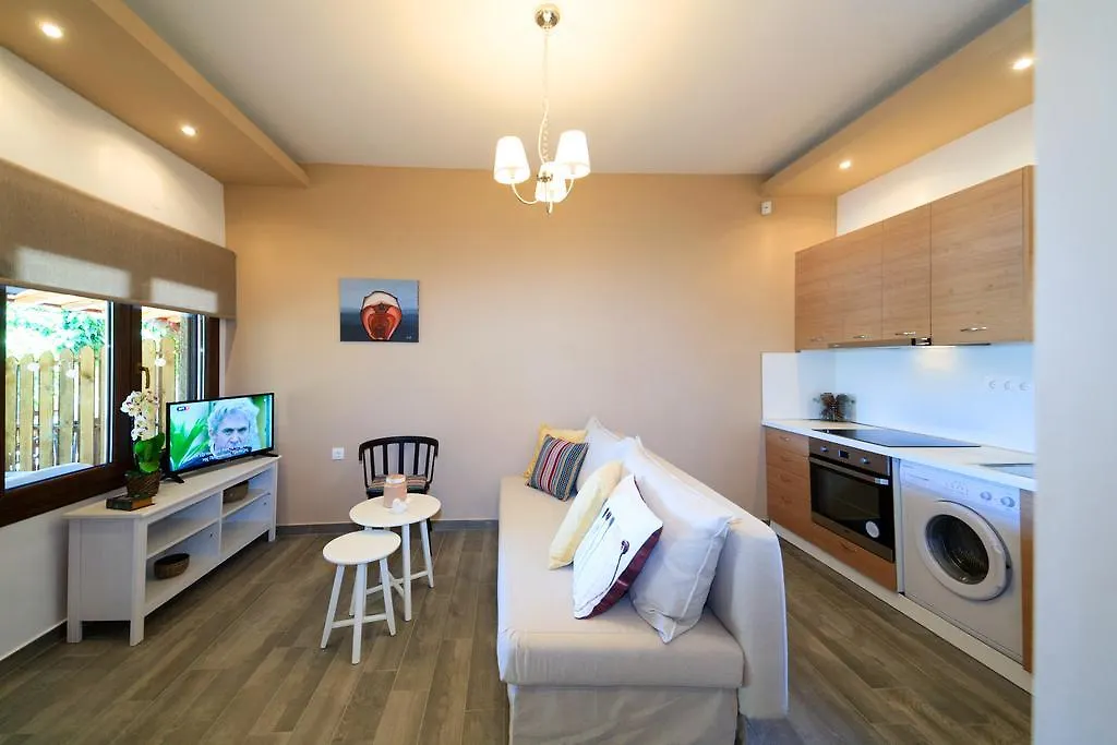 Kissos Apartments Vourvourou