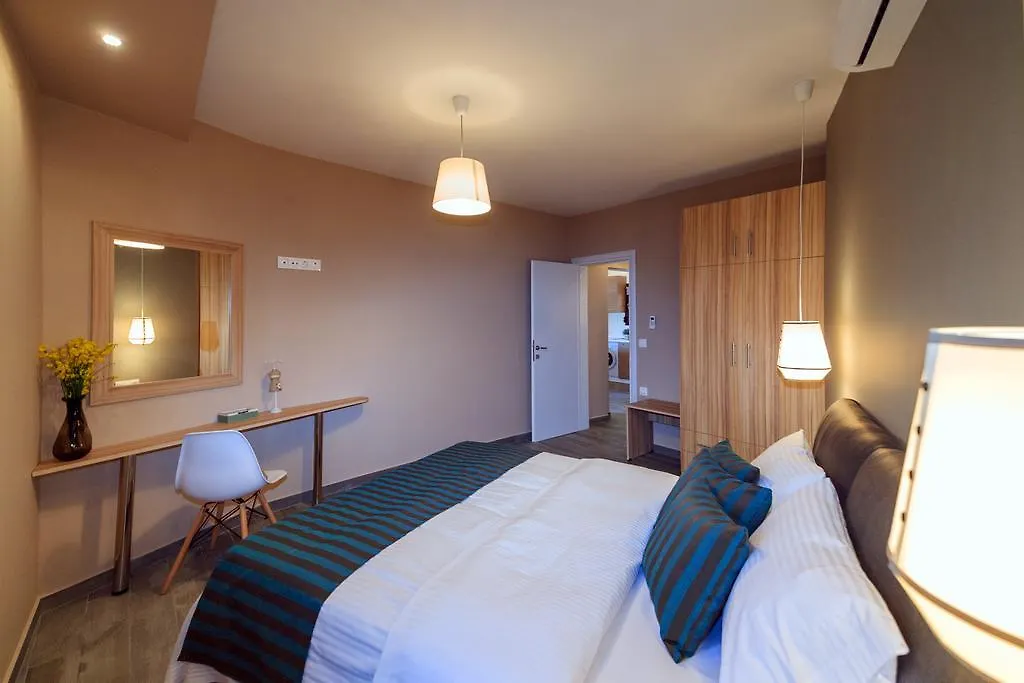 Kissos Apartments Vourvourou